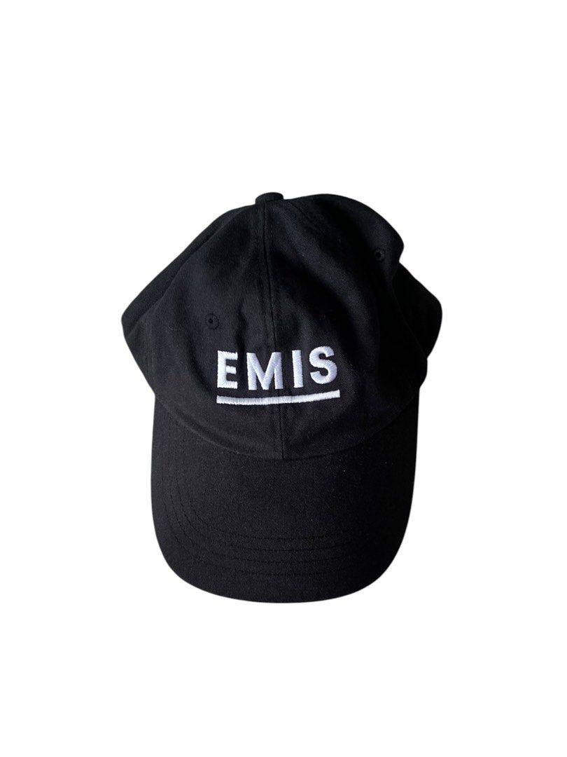 Emis cap (Category: Cap & Hats) located in Shah Alam. Submitted by snapbald (Listing ID 1468765121, Image 1). Description: Condition 9/10.