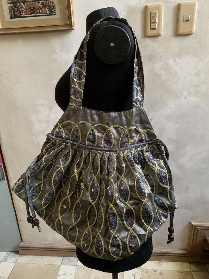 ESOTERIC WHIMSICAL BOHO BOHEMIAN SEQUINS BAG (Category: Shoulder Bags) located in Tarlac. Submitted by thrice.closet (Listing ID 1468753324, Image 1). Description: *has minor flaws .