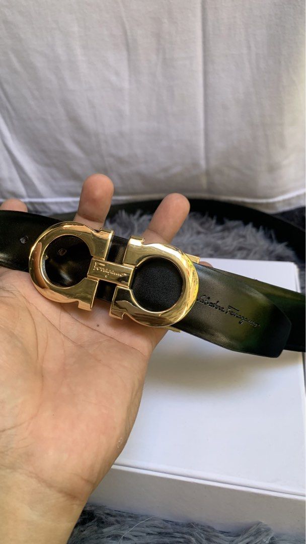 Essential Genuine Leather Belt with Glossy Hardware Finish (Category: Belts) located in Manila. Submitted by lichking416 (Listing ID 1468741610, Image 2). Description: Essential Genuine Leather Belt with Glossy Hardware Finish Brand new With paper bag ₱-1200.