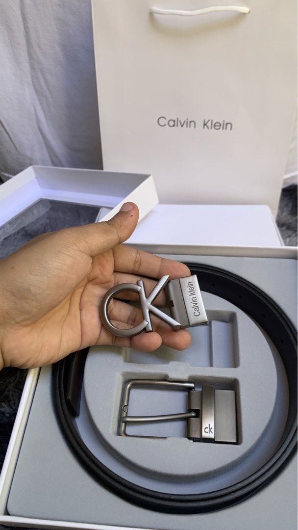 Essential Reversible Leather Belt with Brushed Nickel Frame Buckle (Category: Belts) located in Manila. Submitted by lichking416 (Listing ID 1468748669, Image 1). Description: Essential Reversible Leather Belt with Brushed Nickel Frame Buckle Brand new With box and paper bag ₱-1200.