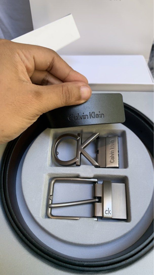 Essential Reversible Leather Belt with Brushed Nickel Frame Buckle (Category: Belts) located in Manila. Submitted by lichking416 (Listing ID 1468748669, Image 3). Description: Essential Reversible Leather Belt with Brushed Nickel Frame Buckle Brand new With box and paper bag ₱-1200.