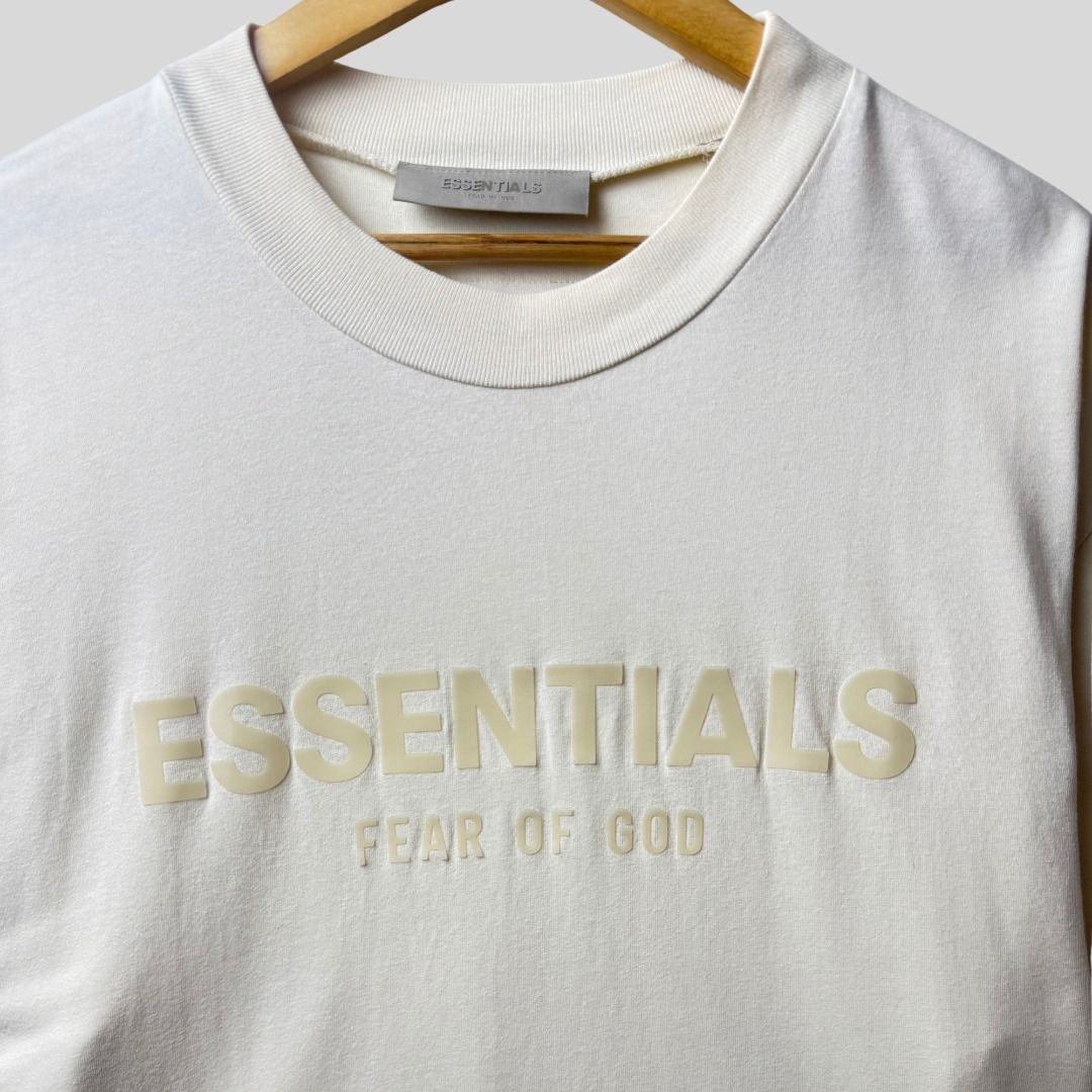 ESSENTIALS FOG TSHIRT (Category: Tshirts & Polo Shirts ) located in La Trinidad. Submitted by suave.arc (Listing ID 1468848875, Image 2). Description: ESSENTIALS FOG TSHIRT EXCELLENT CONDITION SIZE: M ON TAG BUT BEST FIT XL ( 23x29 ) LOCATION: BAGUIO CITY / LA TRINIDAD SHIPPING via JNT.