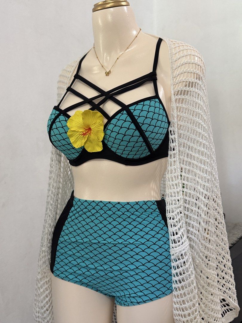 ETC MEDIUM MERMAID SCALE BIKINI 2 PIECE PADDED (Category: Bikinis & Swimsuits) located in Dasmarinas. Submitted by ennahsthriftcollection (Listing ID 1468743744, Image 3). Description: ETC MEDIUM MERMAID SCALE BIKINI 2 PIECE PADDED *accessories and cover up not included.
