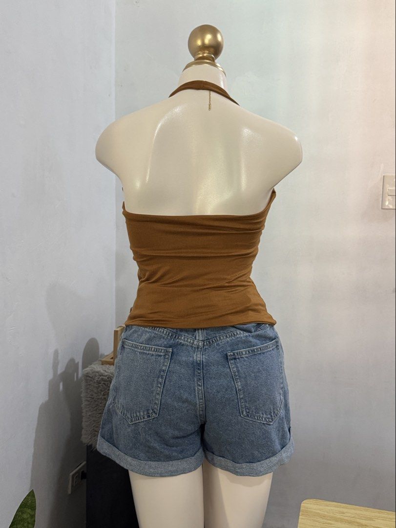 ETC RUSTY BROWN SEXY TUBE TOP SMALL (Category: Sleeveless) located in Dasmarinas. Submitted by ennahsthriftcollection (Listing ID 1468735770, Image 3). Description: ETC RUSTY BROWN SEXY TOP SMALL Fits xs to small only .