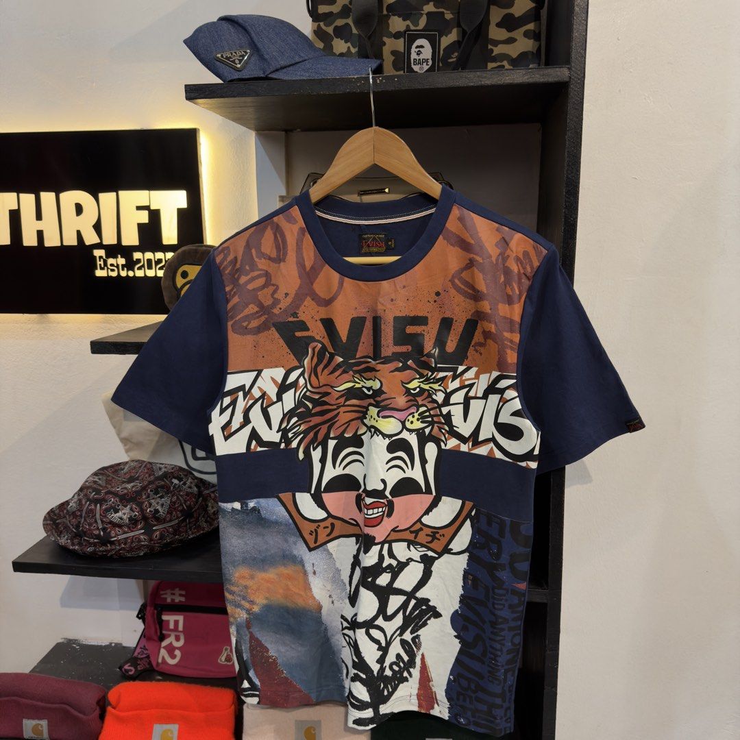 Evisu Solid Print Shirt (Category: Tshirts & Polo Shirts ) located in Manila. Submitted by jerichomal82553 (Listing ID 1468898536, Image 2). Description: Evisu Solid Print Shirt 18 by 27 Good Condition Complete Tags CLAIM 1300.