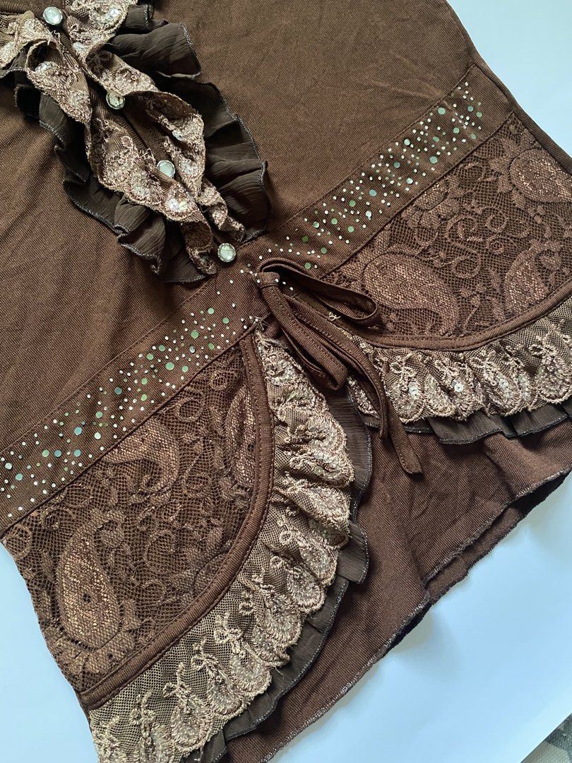 Fairy core, V-neck lace top (Category: Blouses) located in Quezon City. Submitted by trimary_apparel (Listing ID 1468816634, Image 2). Description: for bidding ! size: m-l claim: name your price eob: 10/30/26, 11:59 pm kindly read before mining: ᥬᩤ strictly payment first (MOP: G-cash) ᥬᩤ first to pay basis ᥬᩤ shipping via courier (J&T) ᥬᩤ color may vary due to lighting ᥬᩤ mine = yours (no cancellation after claiming. Joyjoy/bogus miners will be p