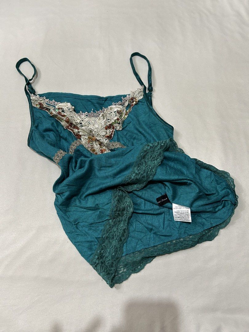 fairycore beaded style cami top | no issue (Category: Sleeveless) located in Pagadian. Submitted by yowna_declutters (Listing ID 1468760237, Image 2). Description: dm for more info.