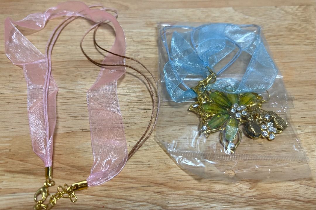 Fashion Jewelry (Category: Necklaces) located in Marikina City. Submitted by thrifty_trinkets_by_anais (Listing ID 1468927870, Image 1). Description: 🌸 Selling own preloved/brand new items for less - EVERYTHING is negotiable as long as REASONABLE in price 🤗 ✨ Php 180 per set 🙏🏻 Please also check my account for more marked down items 🫶 📍Marikina near S&R/Uniqlo 💳 Maribank/Maya 🏍️ Grab/Lalamove/J&T (by schedule) 🗓️ Offers/Reservations will