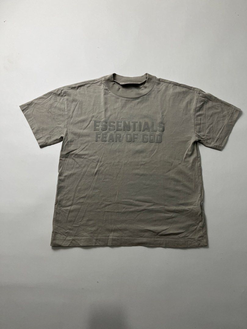 Fear Of God ESSENTIALS Tee (Category: Tshirts & Polo Shirts ) located in Makati City. Submitted by ufcknwthbst (Listing ID 1468737804, Image 1). Description: 20 inch width 25 inch length 9.5/10 condition No issue.
