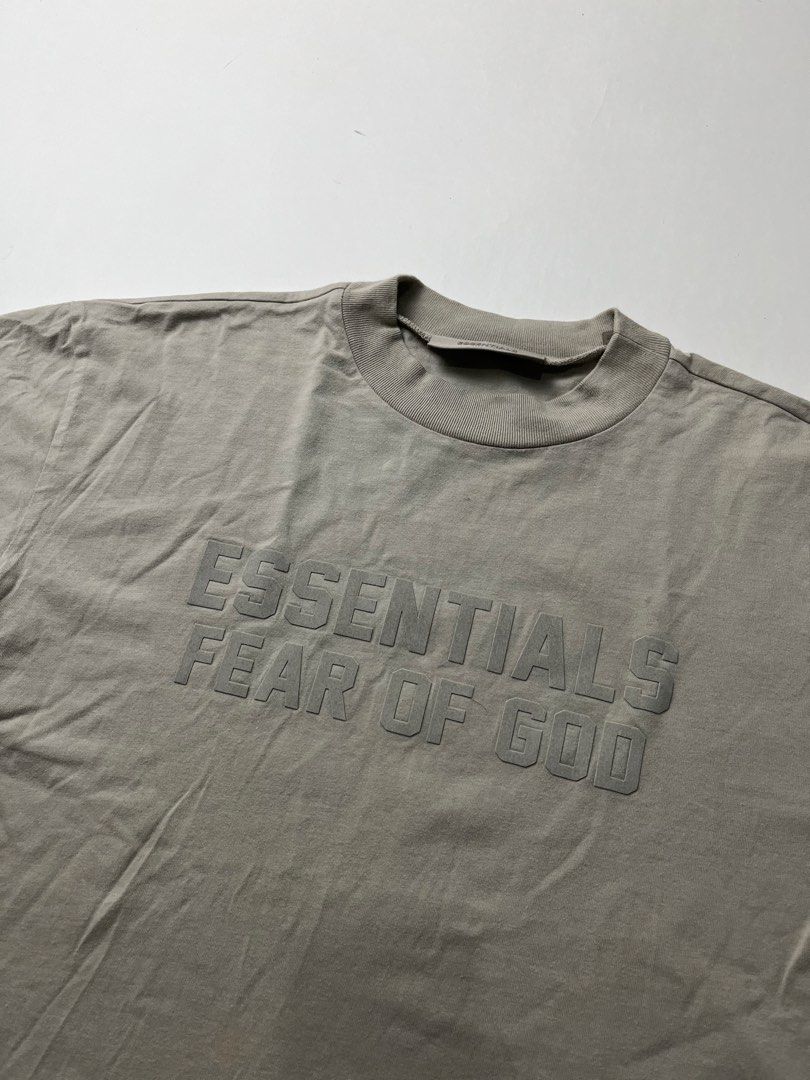 Fear Of God ESSENTIALS Tee (Category: Tshirts & Polo Shirts ) located in Makati City. Submitted by ufcknwthbst (Listing ID 1468737804, Image 2). Description: 20 inch width 25 inch length 9.5/10 condition No issue.