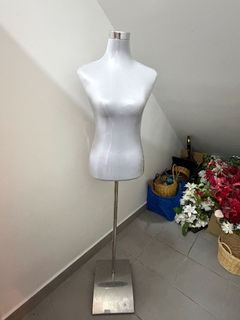 (Category: ) located in . Submitted by luvpreloved_ (Listing ID 1468795132, Image 1). Description: .