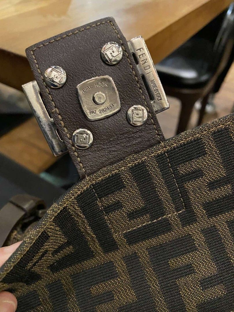 Fendi momma baguette (Category: Luxury Bags & Wallets) located in Cebu City. Submitted by bisayaseller77 (Listing ID 1468873178, Image 3). Description: fendi baguette.