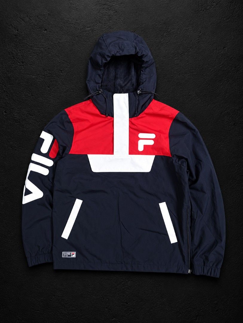 Fila half-zip windbreaker 🫶 (Category: Coats, Jackets and Outerwear) located in Manila. Submitted by thrifterzz_ph (Listing ID 1468734940, Image 1). Description: Dimes: W-21.5/L-26.5 (M) issue: None color rate: 10/10 excellent condition.