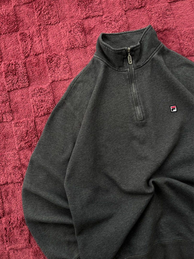 Fila Men’s Sweatshirt (Category: Coats, Jackets and Outerwear) located in Manila. Submitted by thriftm.e (Listing ID 1468922723, Image 2). Description: Dimes (in inches) Length: 29 Width: 23.5 MEDIUM ON TAG Condition: 10/10 Color Rate: 10/10 Issue: minimal scratches (see last photo).