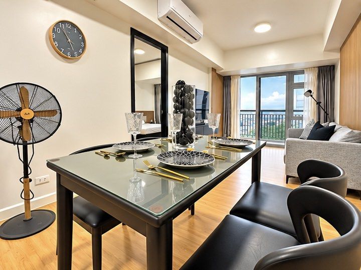 🔥FIRE SALE - 1BR in Park Triangle Bgc (Category: Apartments & Condos) located in Manila. Submitted by bon.eric (Listing ID 1468802969, Image 2). Description: FIRE SALE‼️ 📍Park Triangle Residences ✔️ 1 Bedroom ✔️ Mid Floor ✔️ unobstructed view ✔️ 60sqm ✔️ No parking ✔️ Tenanted til December ✅Price: ₱15M Gross.