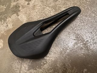 （分類：）位於 。 由 jg_hongkong 提交（商品編號 1468863134，圖片 1）。簡介： 。