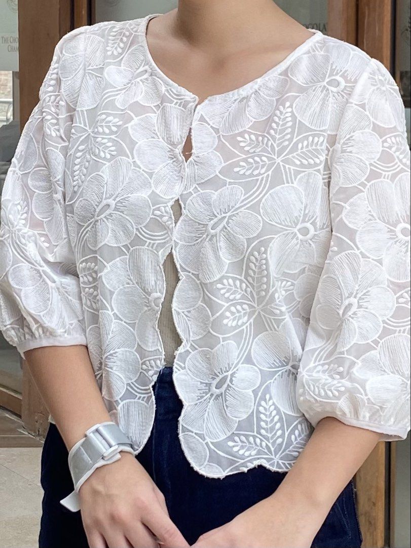 Floral Bolero Top (Category: Blouses) located in Tagbilaran City. Submitted by rianena (Listing ID 1468817433, Image 3). Description: .