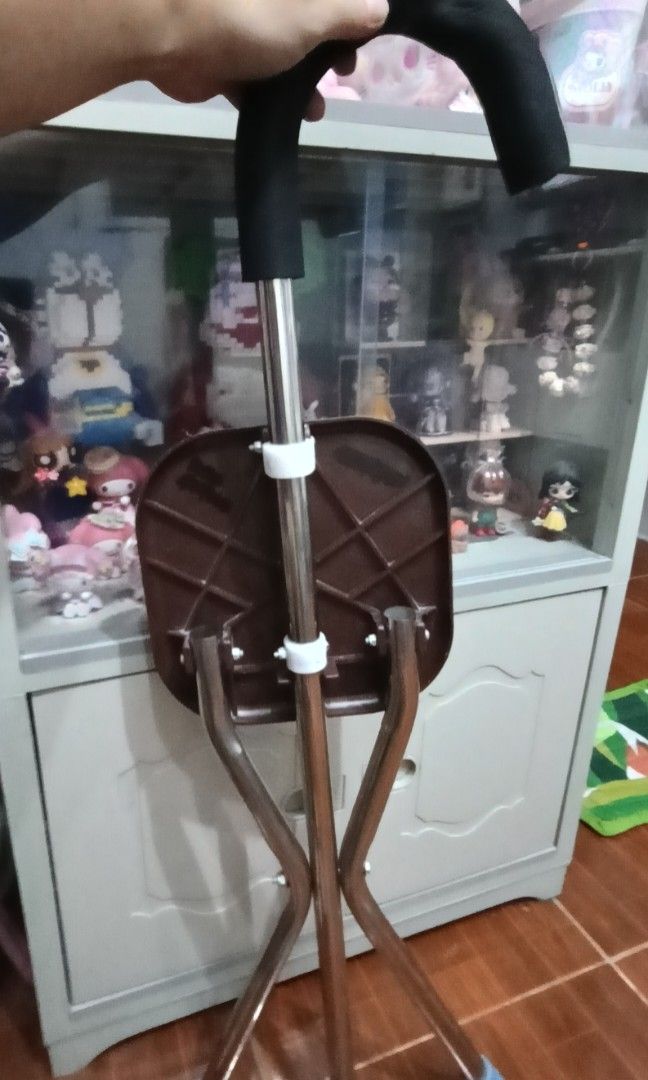Foldable Stool for Adults (Category: Chairs) located in Manila. Submitted by akosimariengge (Listing ID 1468771388, Image 3). Description: Fixed price. 2-in-1 folding cane stool, which functions both as a walking stick and a portable seat for seniors or individuals needing mobility support. Nakastock lang, di talaga nagamit . Easy to use and carry, lightweight lang naman pwede dalhin kahit saan. 83*48*21cm, weight capacity up to 80kg. •Payment 1s