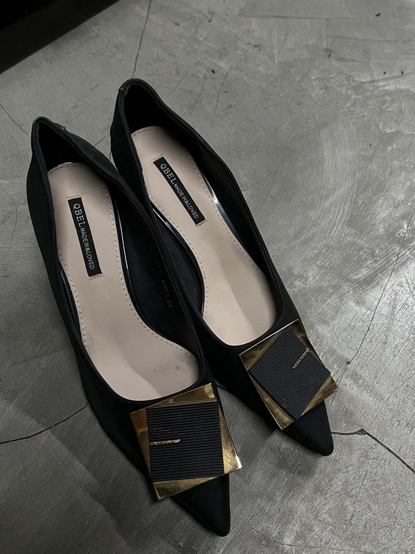 FOR SALE (Category: Heels) located in Bulacan. Submitted by sef19 (Listing ID 1468847270, Image 1). Description: MAUD FRIZON - size : 24.5 condition : excellent price : ₱1,680 - mop : gcash / jnt pm 📩📩📩 📍BULACAN.