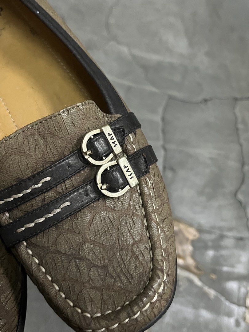 FOR SALE (Category: Loafers) located in Bulacan. Submitted by sef19 (Listing ID 1468848760, Image 2). Description: MAUD FRIZON - size : 24.5 - 25 condition : excellent price : ₱1,680 - mop : gcash / jnt pm 📩📩📩 📍BULACAN.