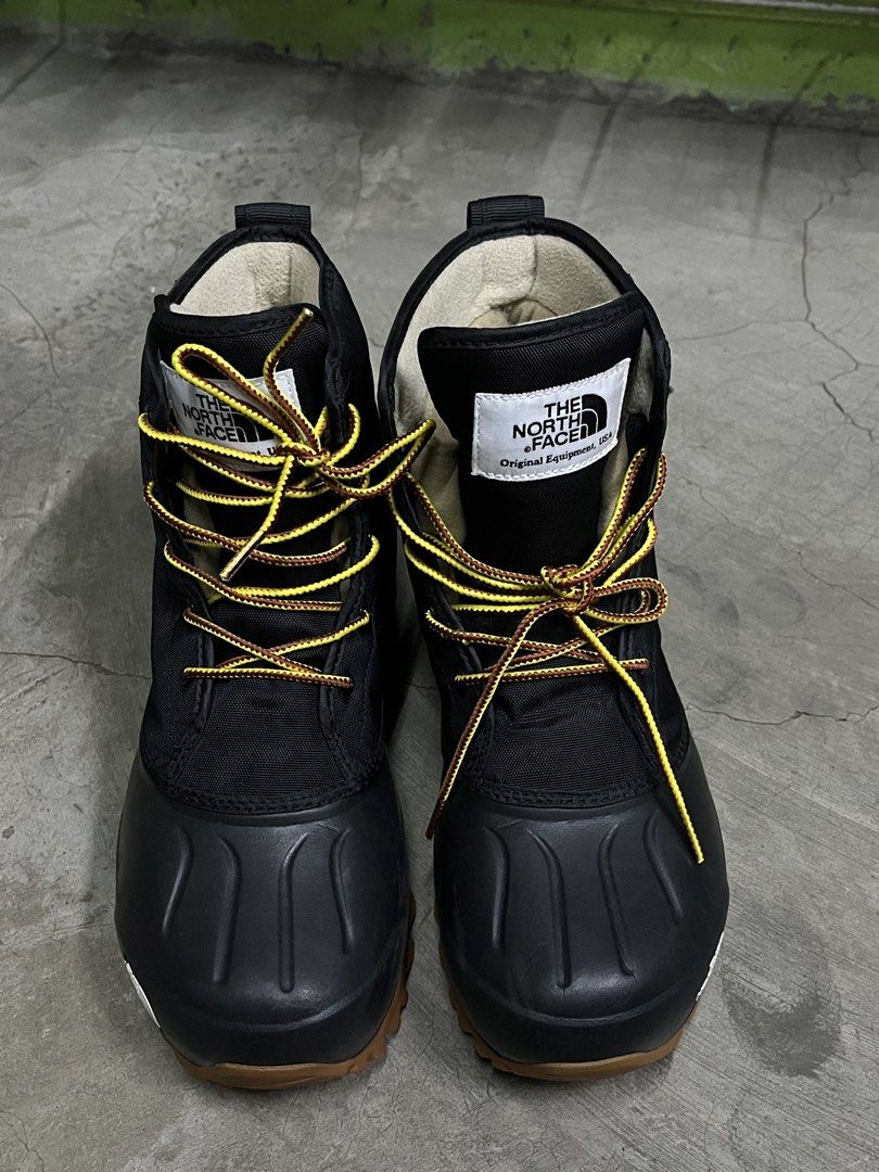 FOR SALE (Category: Boots) located in Bulacan. Submitted by sef19 (Listing ID 1468849753, Image 1). Description: THE NORTH FACE - size : 8 men condition : excellent price : ₱2,280 - mop : gcash / jnt pm 📩📩📩 📍BULACAN.