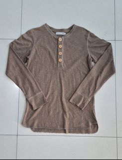 (Category: ) located in . Submitted by radcuratesclothing2026 (Listing ID 1468831702, Image 1). Description: .