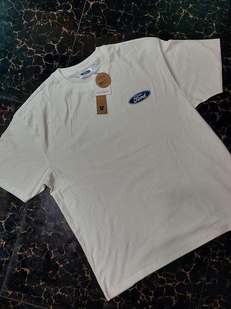 Ford White Tee (Category: Tshirts & Polo Shirts ) located in Bacolod City. Submitted by escanaur (Listing ID 1468767149, Image 1). Description: ANGAS NETO MASYADONG MALAKI SAKIN 22x27 loc: Bacolod mop: GCash mod: J&T.