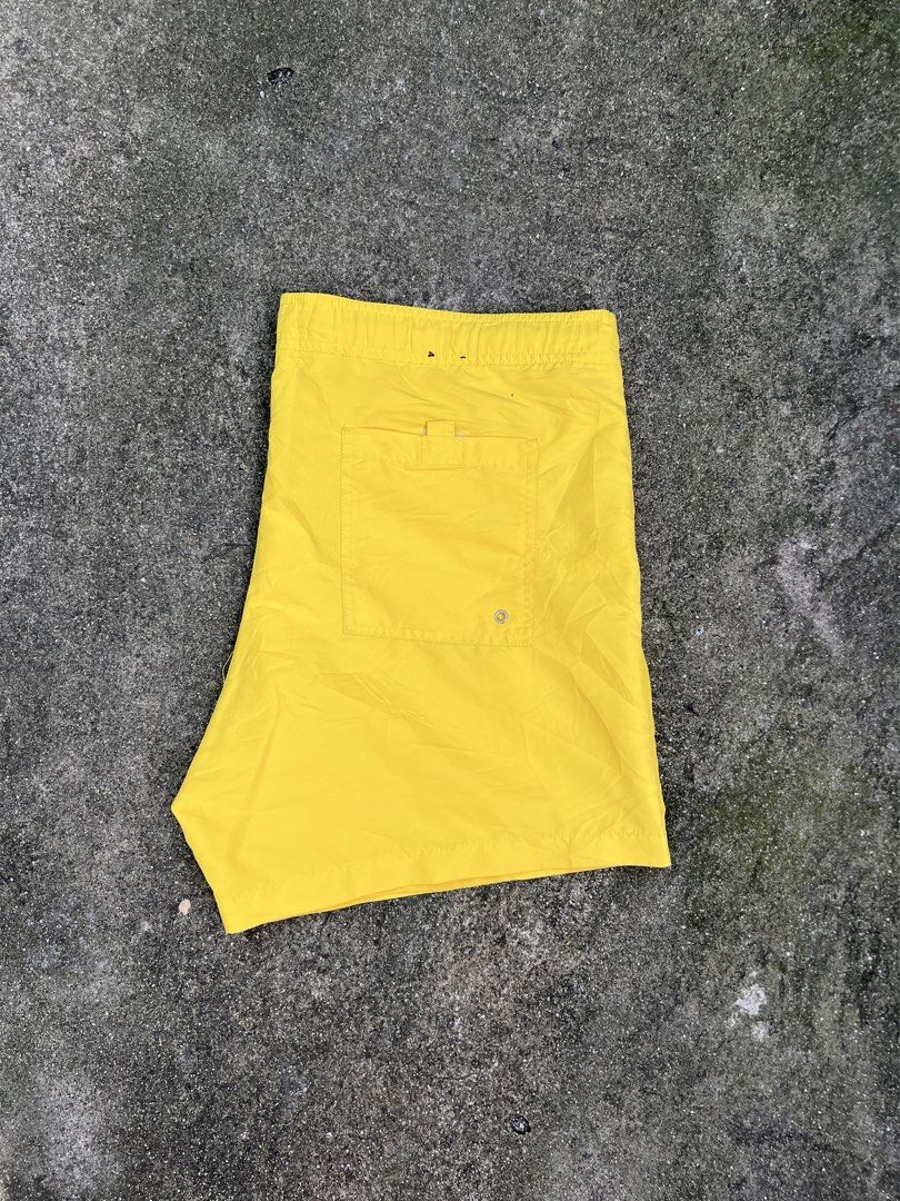 FOREVER 21 BOARDSHORTS (Category: Shirts) located in Caloocan City. Submitted by gothrifted (Listing ID 1468805565, Image 2). Description: FOREVER 21 BOARDSHORTS - thrifted - dimes w: fits up to 42 length: 16 opening: 13 - 10/10 color rate - excellent condition *color may vary due to lighting .