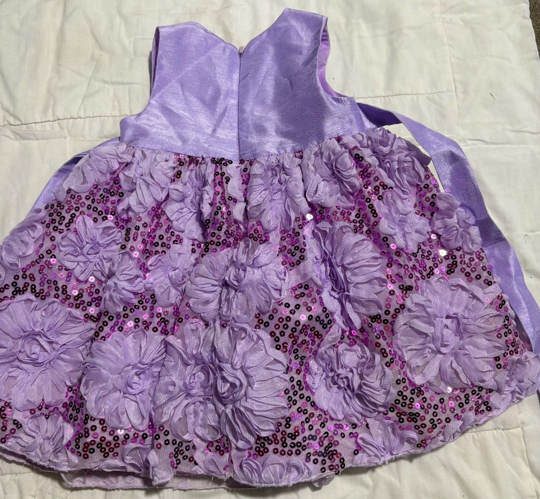 Formal Gown for 8mos-1yo (Category: Babies & Kids Fashion) located in Marikina City. Submitted by thrifty_trinkets_by_anais (Listing ID 1468805773, Image 2). Description: 🌸 Selling own preloved/brand new items for less - EVERYTHING is negotiable as long as REASONABLE in price 🤗 🙏🏻 Please also check my account for more marked down items 🫶 📍Marikina near S&R/Uniqlo 💳 Maribank/Maya 🏍️ Grab/Lalamove/J&T (by schedule) 🗓️ Offers/Reservations w