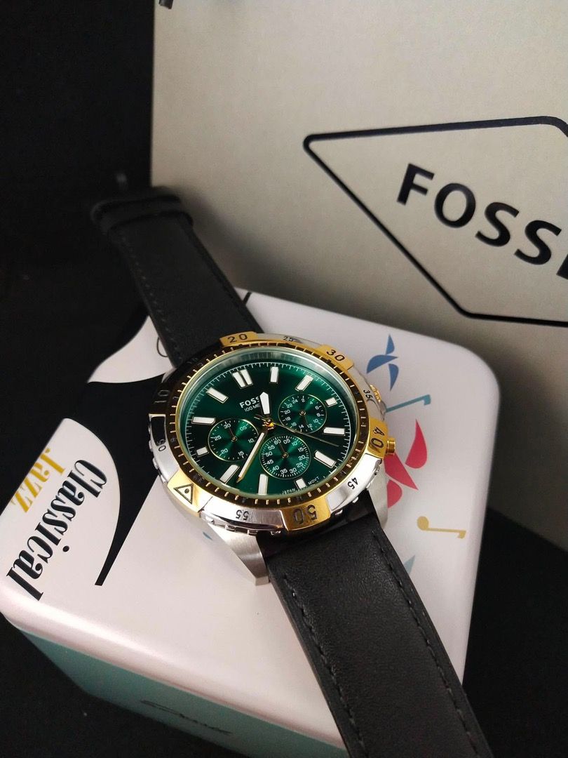 Fossil Chronograph Watch (Category: Men's Watches) located in Manila. Submitted by andeonne (Listing ID 1468749369, Image 3). Description: Authentic Fossil chronograph watches for sale! Featuring stylish stainless steel cases, tachymeter bezels, and genuine leather straps. Available in multiple colorways like blue/gold, green/gold, all-blue, and classic black. Every piece comes brand new with its original Fossil tin box. Perfect for gifting or da