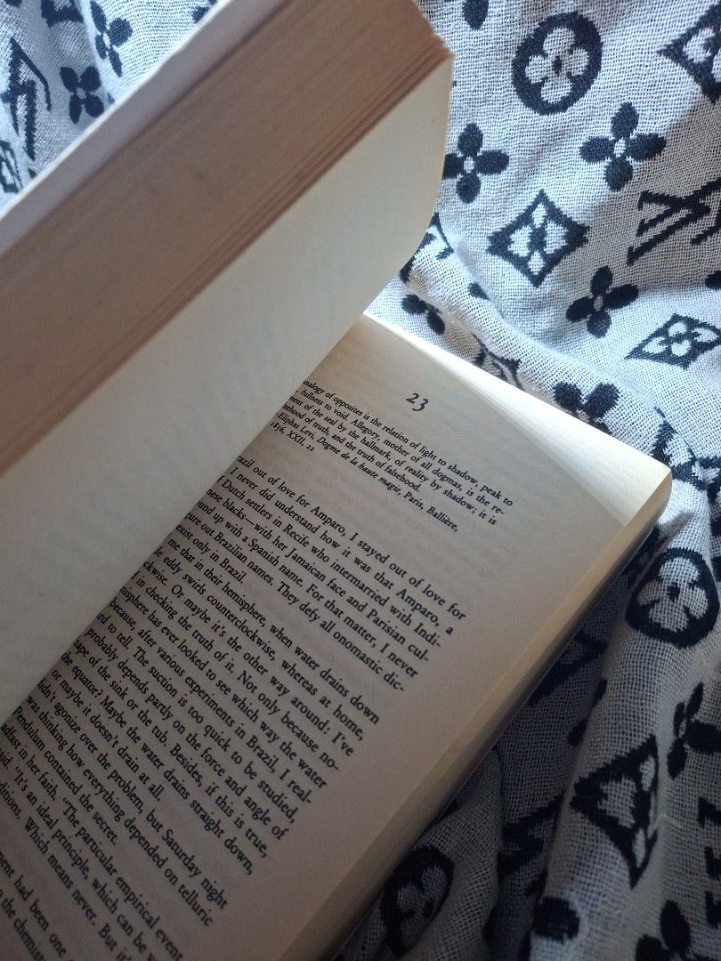 Foucault's Pendulum by Umberto Eco (Category: Storybooks) located in Puerto Princesa. Submitted by beepbobib (Listing ID 1468887690, Image 3). Description: Please keep in mind that these are second-hand books, so kindly manage your expectations. ⭐️ I can send more pictures upon request. ⭐️ Payment-first policy. ⭐️ No rush shipping, please. ⭐️ The miner will shoulder the shipping fee (SF). Our courier is J&T ⭐️can do meet up in : SM Puerto Princes