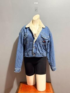 (Category: ) located in . Submitted by the.lostwardrobe (Listing ID 1468836866, Image 1). Description: .
