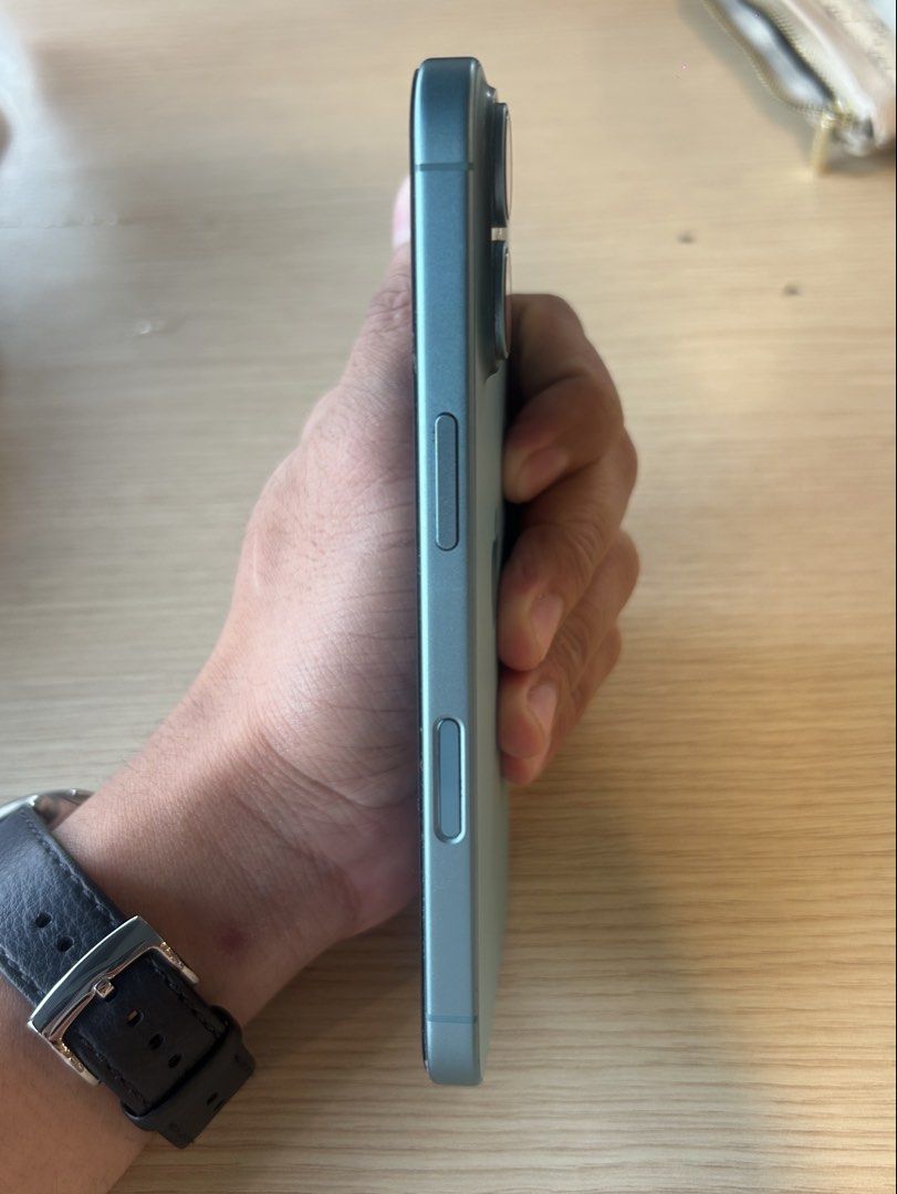 FS: Iphone 16 I 128gb FU (Category: iPhone 16 Series) located in Caloocan City. Submitted by kkhostday29 (Listing ID 1468781241, Image 2). Description: FS: Iphone 16 I 128gb (Teal) FU - NTC approved - 95% Battery Health - Face ID & True Tone working - slightly used (5 months old w/ OR) - inclusion: Unit, Box, & Cable - RFS: prefers android / mobile upgrade SP: 30,000 (slightly negotiable) .