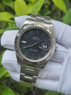 (Category: ) located in . Submitted by 2am.watches (Listing ID 1468872987, Image 1). Description: .