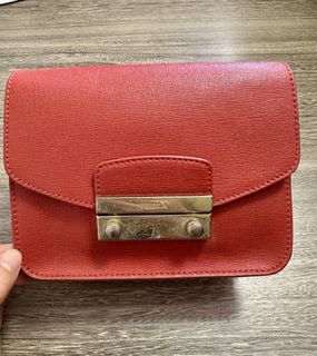 （分類：）位於 。 由 reginacc 提交（商品編號 1468755610，圖片 1）。簡介： 。