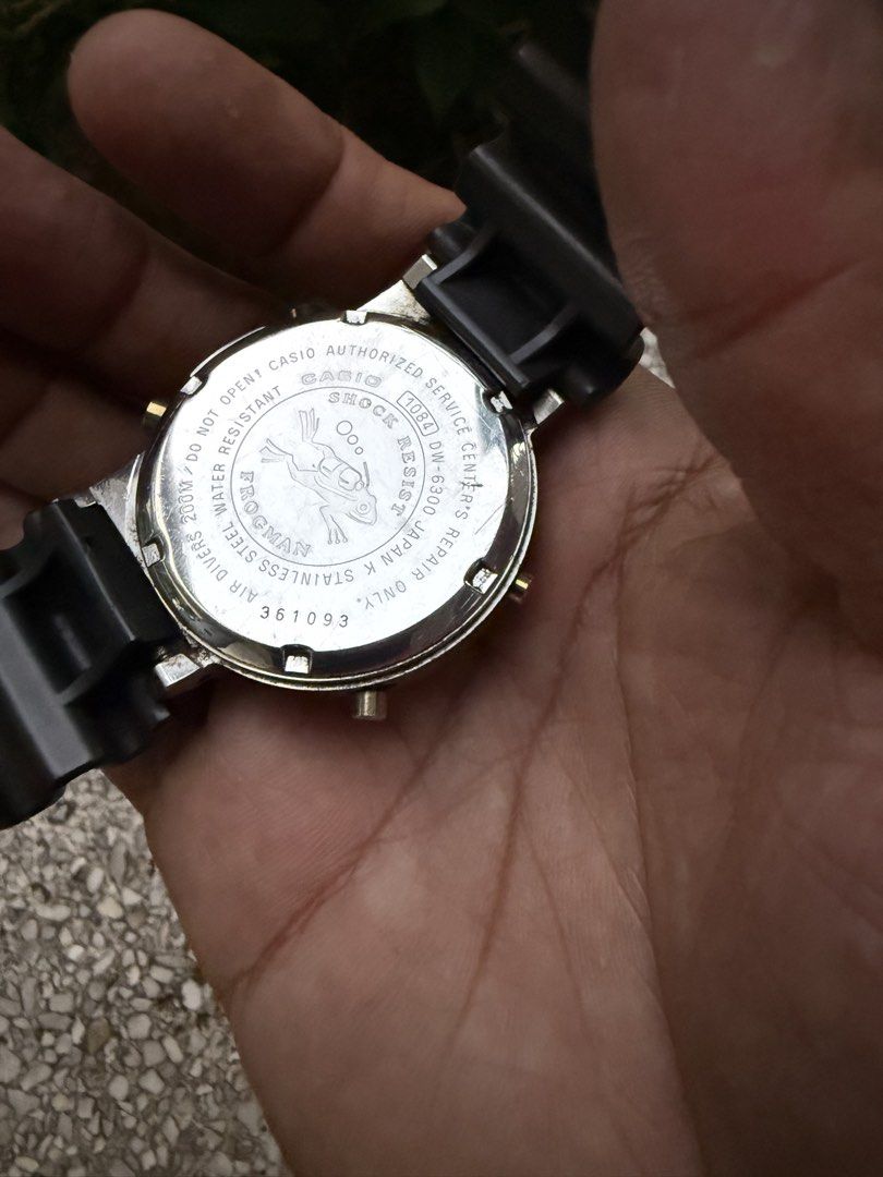 G SHOCK FROGMAN (Category: Men's Watches) located in Calamba. Submitted by transitory (Listing ID 1468776065, Image 2). Description: For Sale Vintage CASIO G SHOCK FROGMAN 1st generation DW-6300 model (estimated 1993 or so) in good working condition missing strap retention ₱3,000 Calamba,Laguna location J&T or Lalamove c/o buyer Pm or comment for faster transaction Salamat.