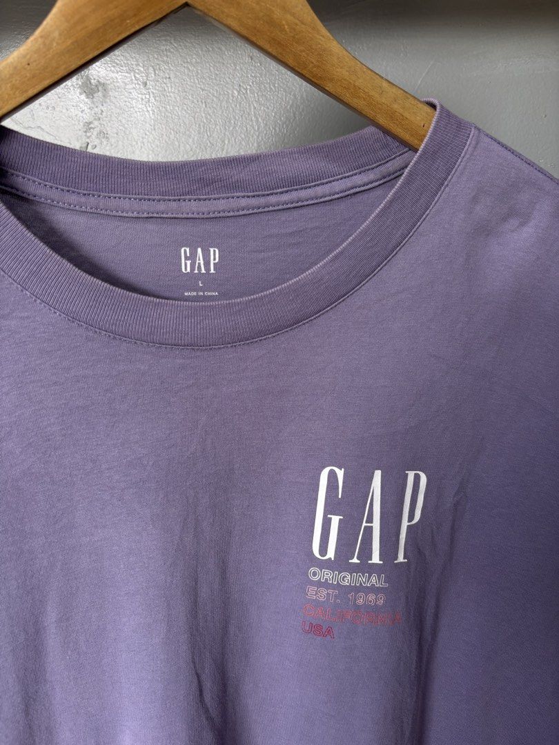 Gap Tee (Category: Tshirts & Polo Shirts ) located in Panabo. Submitted by thrifty.red (Listing ID 1468853049, Image 3). Description: width:24 length:29 L to XL.
