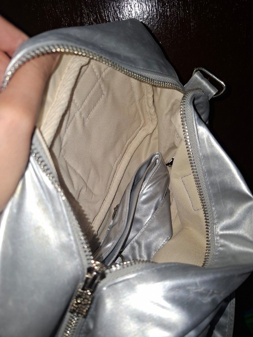 Gentlewoman (Category: Cross-body Bags) located in Davao. Submitted by lovelybones729 (Listing ID 1468744852, Image 3). Description: Gentlewoman Bag php1800 original silver cross body bag.