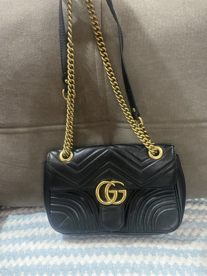 GG Marmont (Category: Cross-body Bags) located in Quezon City. Submitted by emjen (Listing ID 1468755524, Image 1). Description: GG marmont Pm for more details.