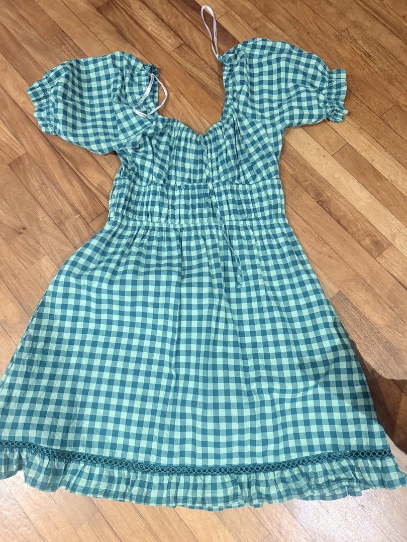 Ghanda Medium Plaid Dress (Category: Dresses) located in Makati City. Submitted by jcaf22 (Listing ID 1468866928, Image 2). Description: Fabric is amazing, color is bright. Just not using so letting go.