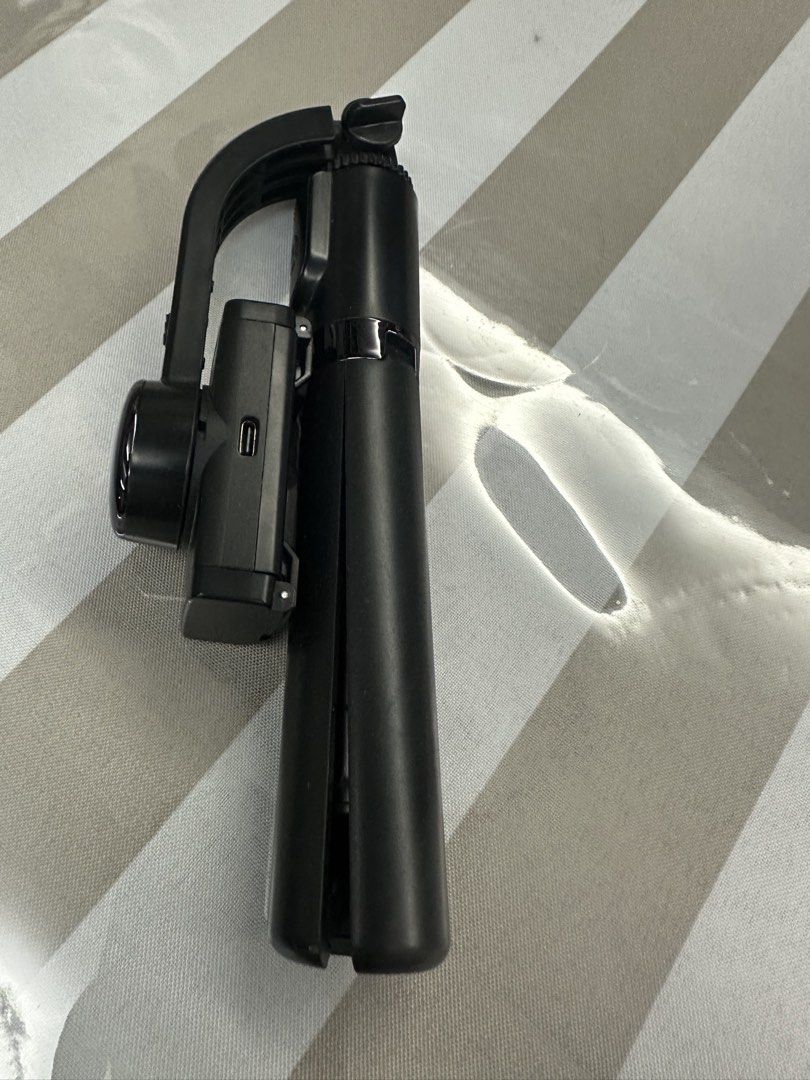 Gimbal Stabilizer Tripod Selfie Stick Camera, Mobile, Action Camera (Category: Tripods & Monopods) located in Quezon City. Submitted by realdealfinds (Listing ID 1468793180, Image 2). Description: Used a couple of times for school project No box No damage RFS: upgraded.