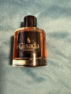 (Category: ) located in . Submitted by perfumeshopsg (Listing ID 1468789946, Image 1). Description: .