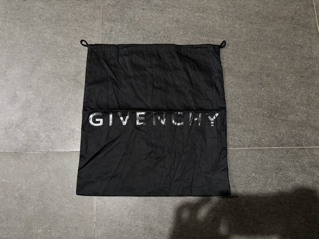 Givenchy Dust Bag 14x15.5 inches (Category: Luxury Accessories) located in Kabacan. Submitted by kjfmcollectionph (Listing ID 1468786837, Image 1). Description: .