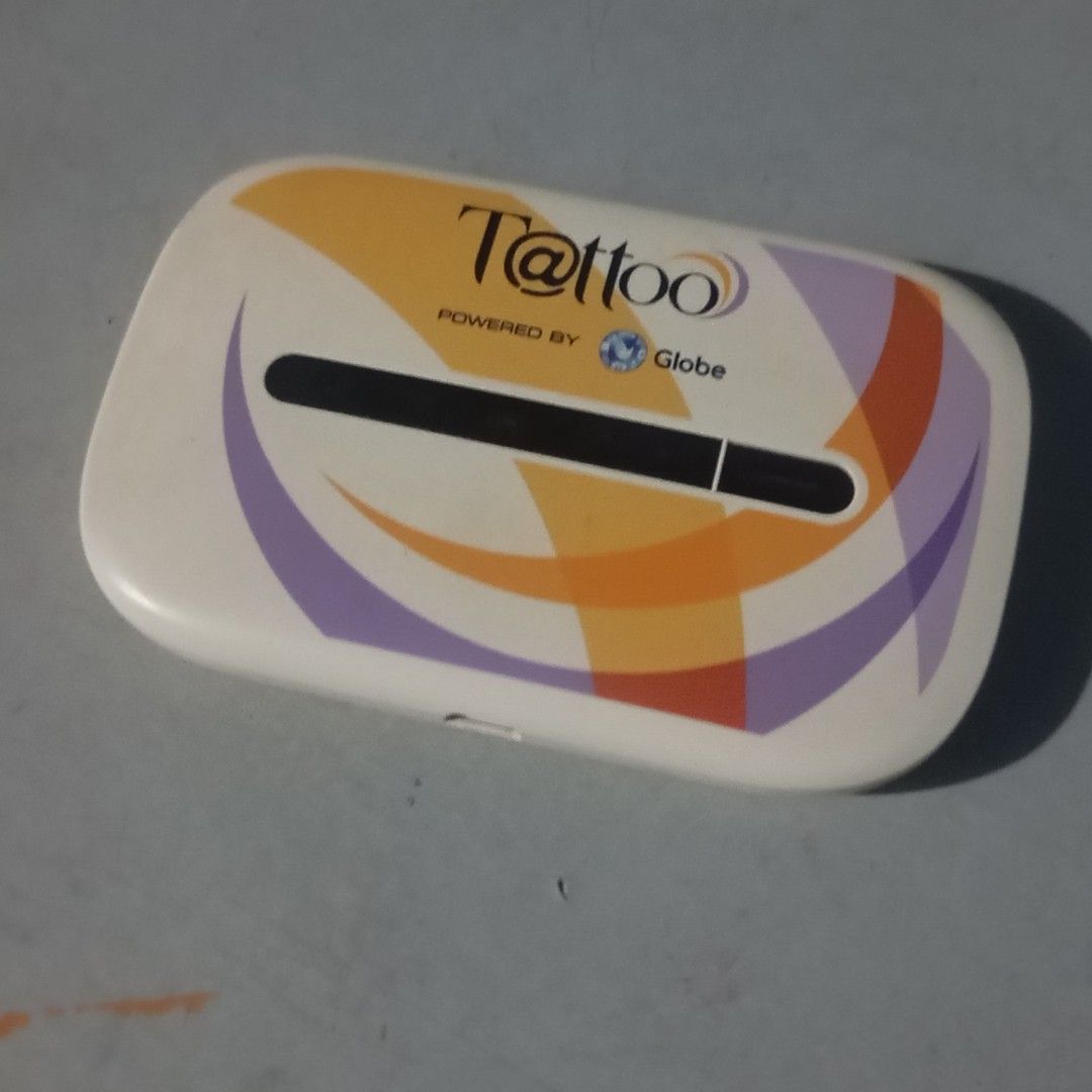 Globe Tattoo Pocket Wifi (Category: Other Gadgets) located in Rizal. Submitted by cosmicwonders (Listing ID 1468873413, Image 2). Description: ₱350 + SF ★ Powers on ★ Comes w/ a manual ★ No charger included Please manage your expectations as this is thrifted/preloved. Color may vary due to lighting. ★ Payment first ★MOP: GCASH ★ COURRIER: J&T DM for more Qs!.