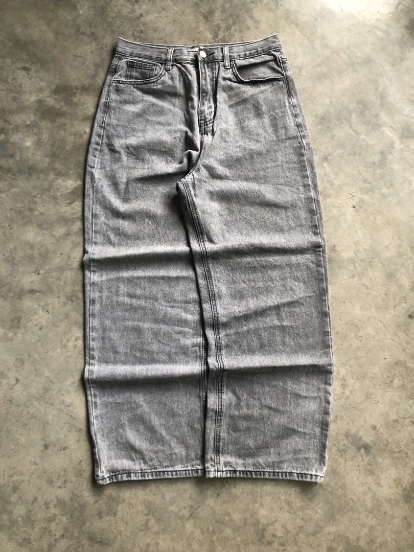 GLW BAGGY PANTS (Category: Jeans) located in Kapalong. Submitted by justinfinds8 (Listing ID 1468810112, Image 1). Description: PM SA DIMES.