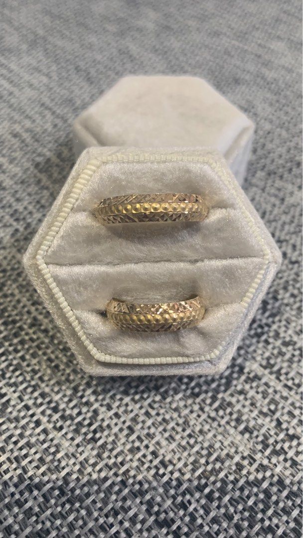 Gold Wedding Ring (Category: Rings) located in Rizal. Submitted by rayjeansulmaca7 (Listing ID 1468779138, Image 1). Description: 💛 FOR SALE: 21K GOLD WEDDING RING SET 💛 ✨ Beautiful matching wedding rings for couples! ✨ 💍 Gold Purity: 21K 👨 Male Ring Size: 9 👰 Female Ring Size: 6 🎁 Comes with a ring box 🇸🇦 Brought From Jeddah 📩 Message me if interested! 📍 Serious buyers only. First come, first served! ❤️ Own this beautiful wedding ring 