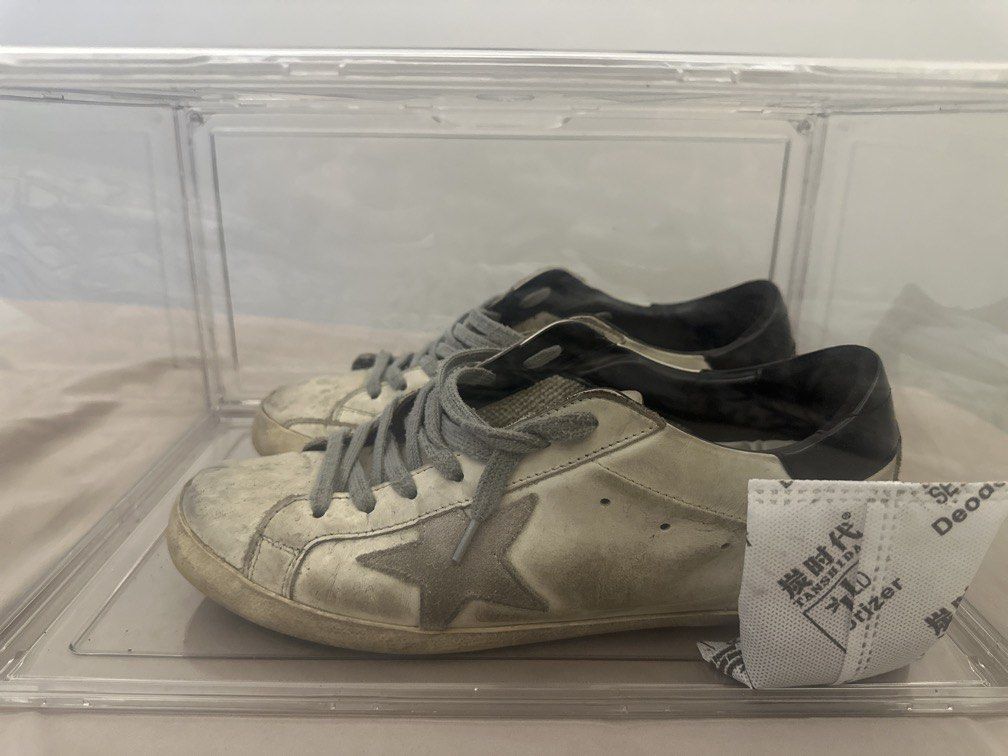 Golden Goose (Category: Casual Shoes) located in Pasig City. Submitted by zachpanto2007 (Listing ID 1468782590, Image 3). Description: With box .