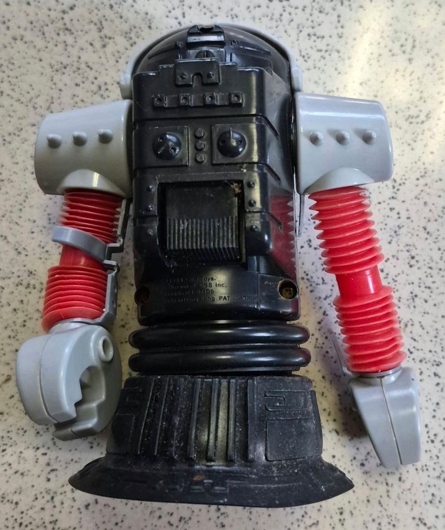 {GOT} Robo-Force Hun-Dred the Conqueror Action Figure (Category: Action & Battle Toys) located in Tagaytay City. Submitted by gracey332 (Listing ID 1468894826, Image 1). Description: Notice: > ACTUAL PHOTOS posted >>>> What you see is what you get. <<<<<<< > This is loose and used figure without the original box > Original / Authentic > Give us a chat if you have questions / inquiries before purchasing. Thank you .
