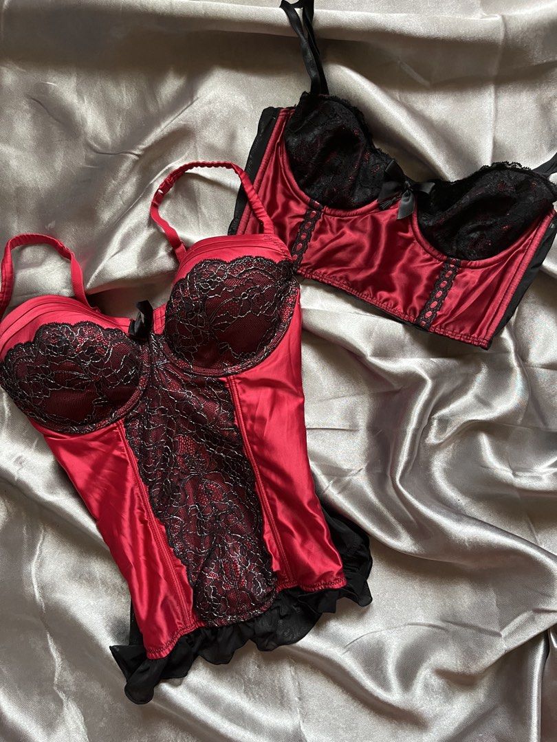 Gothic Red & Black Halloween Costume Corsets (Category: Sleeveless) located in Cagayan de Oro. Submitted by curated_closetph (Listing ID 1468856161, Image 3). Description: ✨Gothic Lace Mesh Overlay Bustier Corset (Left) ₱750 — Size: XS - S | 12D — Brand: Bras N Things — Style: Full-length overbust bustier with a vibrant red satin base and elegant black floral lace overlay panels. — Features: Molded underwire cups with lace trim, thick adjustable 