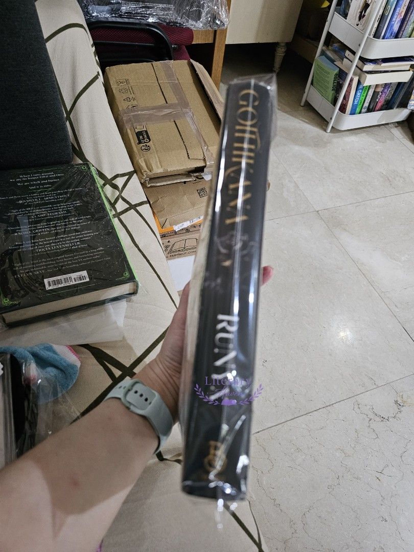 Gothikana & Enigma deluxe edition (Category: Storybooks) located in Mandaluyong City. Submitted by marilovesbooks (Listing ID 1468749722, Image 3). Description: 3400 for 2. 1,750 for individual. from amazon both not remainder. from dog friendly home.